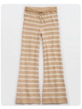 NWT aerie Crochet Party Pant